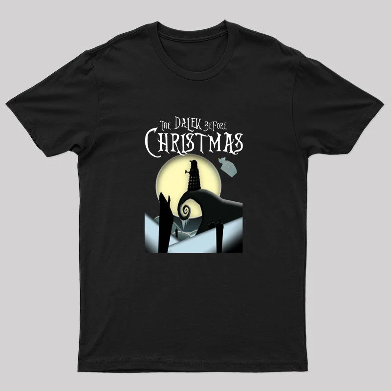 Slimming TeeThe Dalek Before Christmas T-Shirt