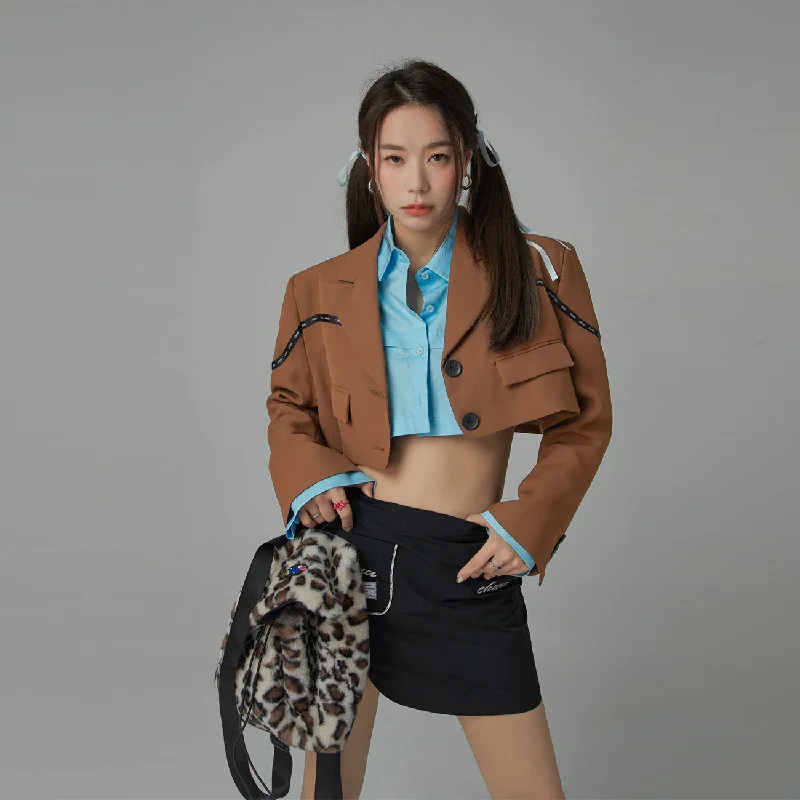 Two-Button Cropped JacketCroptopweb