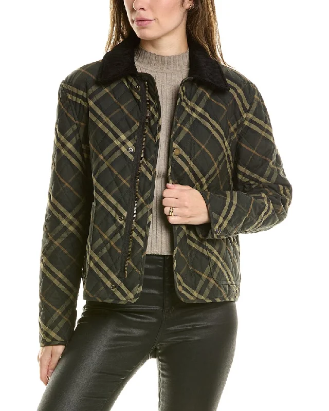 Burberry Cropped Check Quilted Barn JacketCroptopbrand